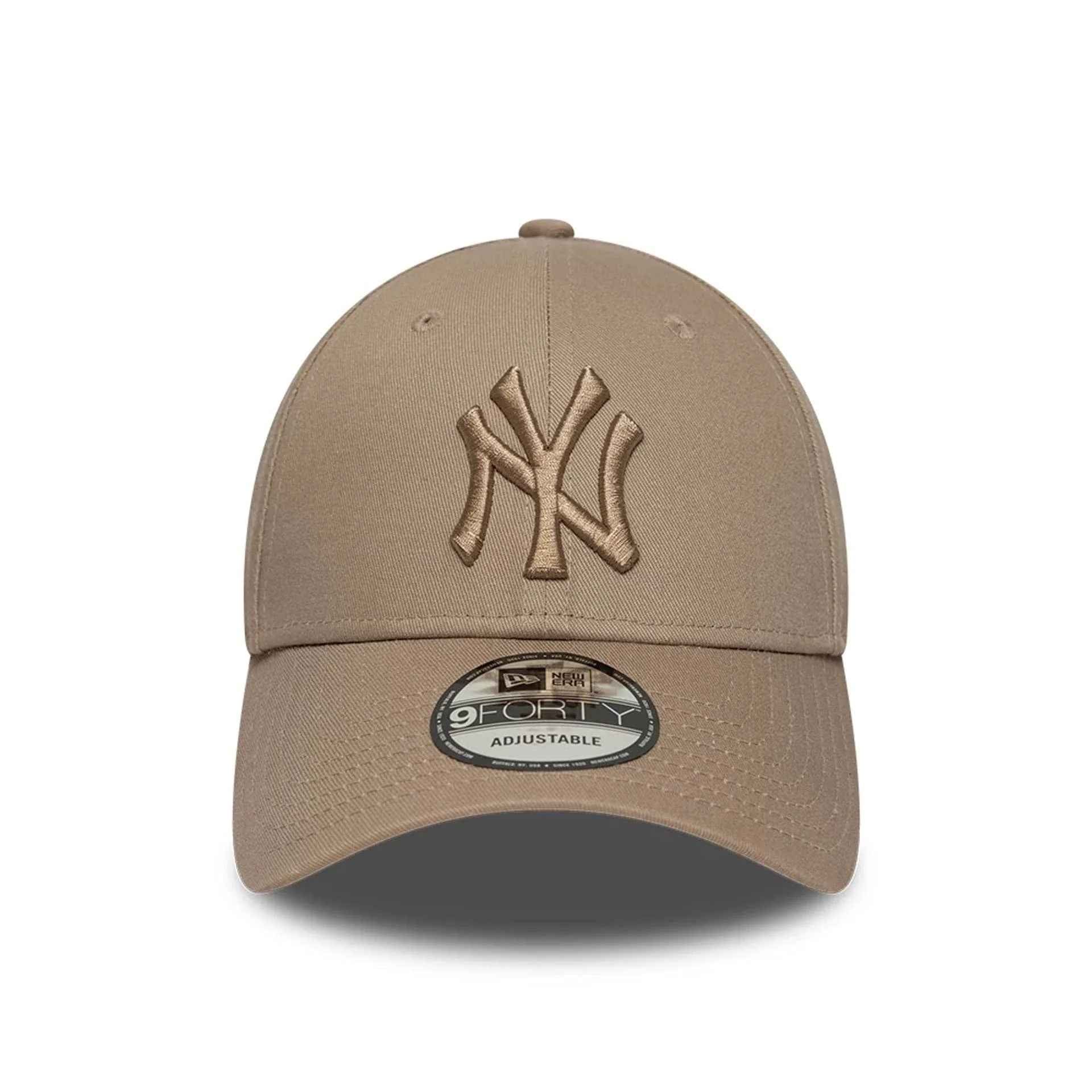 9Forty New York Yankees Mlb League Essential