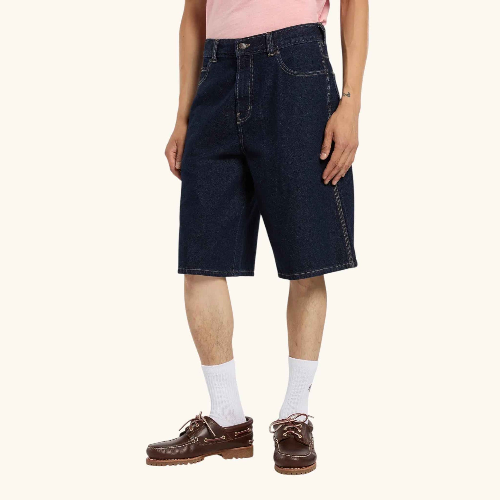 958 13 Inch Loose Short