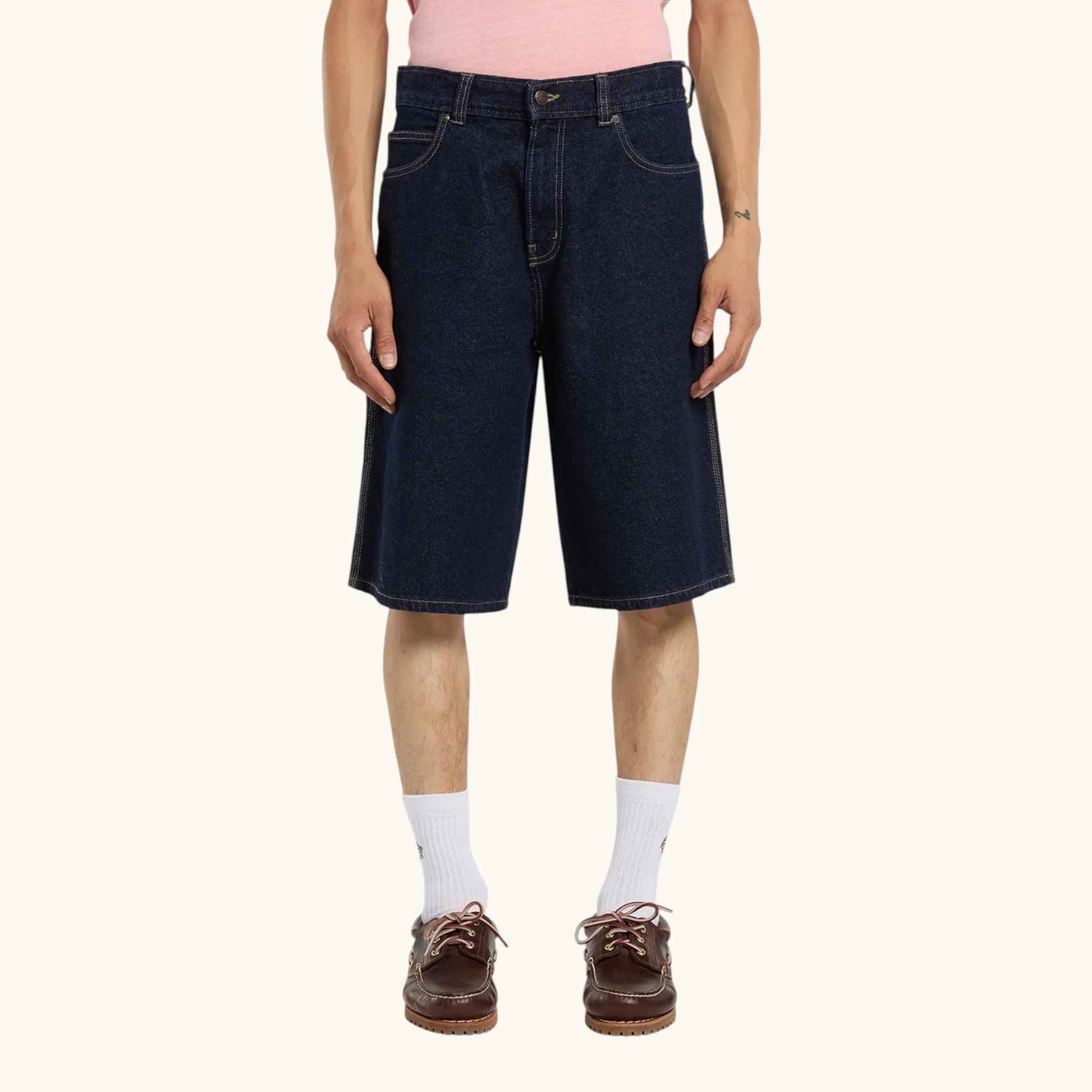 958 13 Inch Loose Short