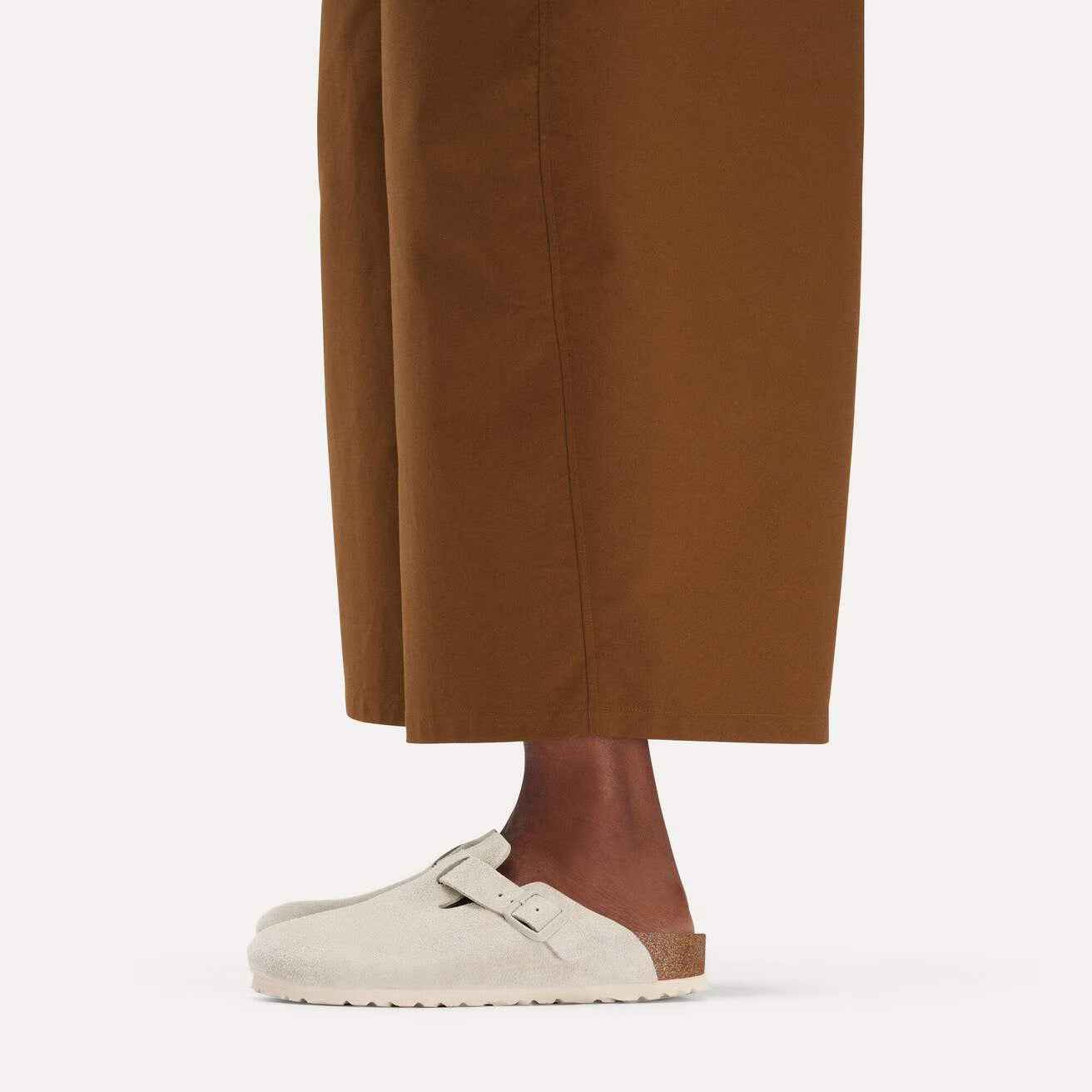 Boston Suede Leather Oyster