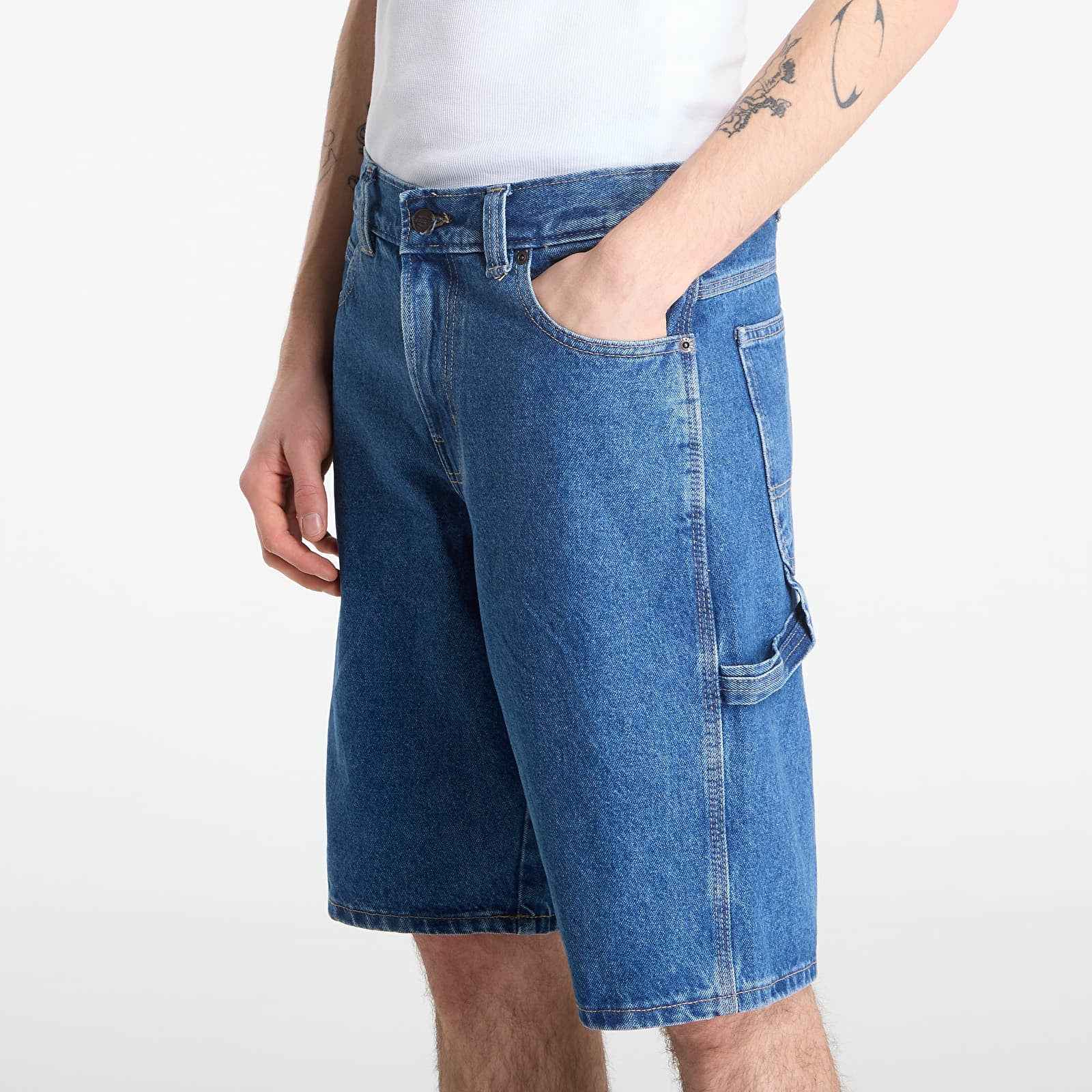 993 11 Inch Carpenter  Short