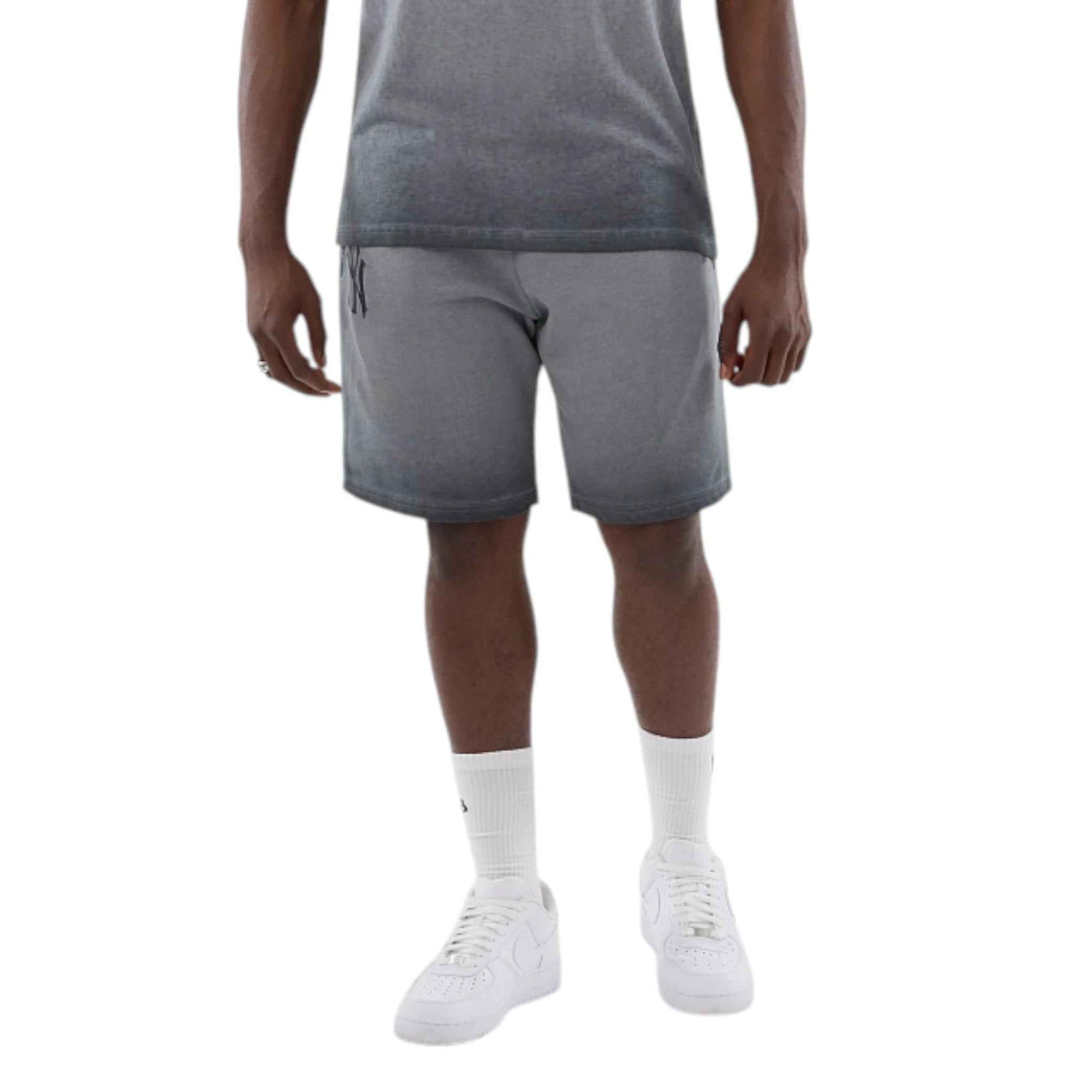 Washed Logo Short New York Yankees Mlb
